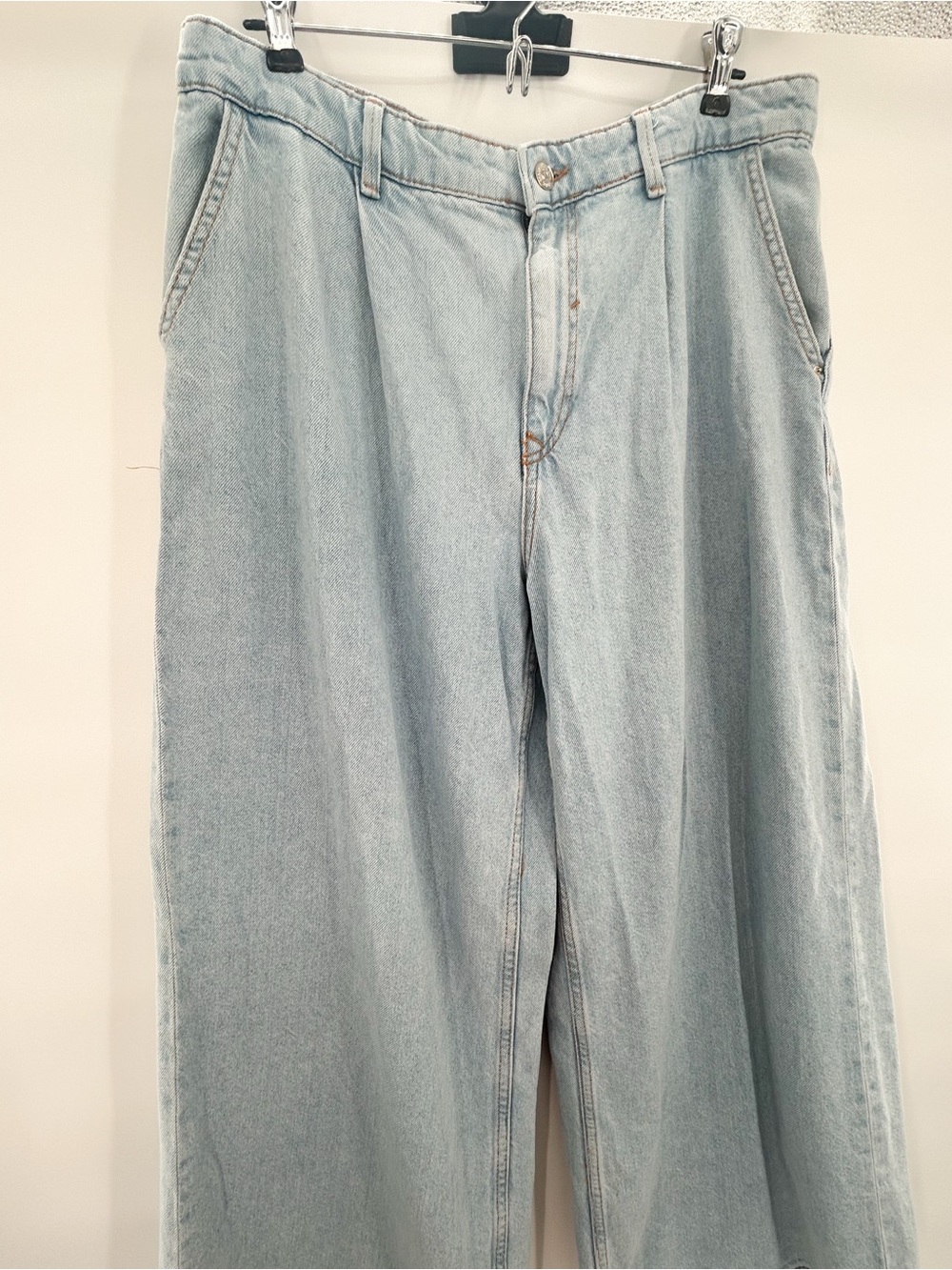 Zara Mid Rise Wide Leg Jeans with Darts Light Blue 30 - Picture 11 of 14